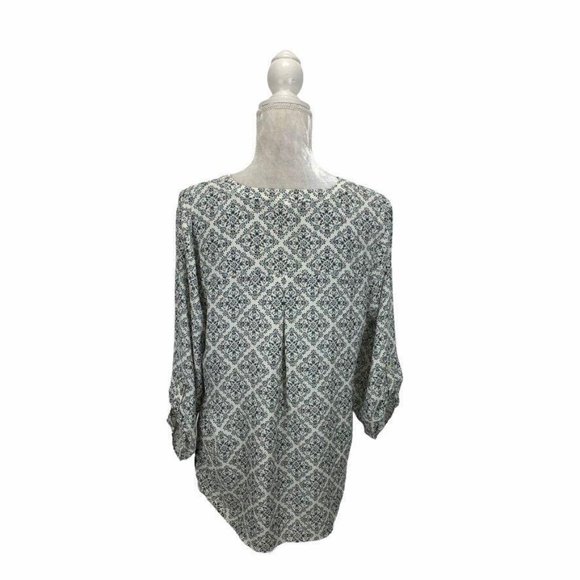 Maurices Mixed Print Blouse Button Tab Sleeve L - Picture 7 of 11